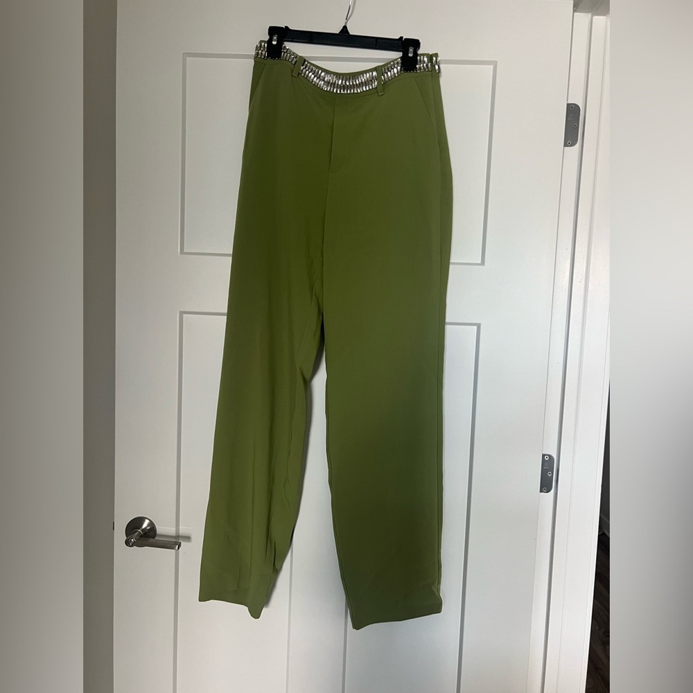 New Cinq A Sept Cheyenne Stacked jewelry embellished green pant. - Picture 1 of 6
